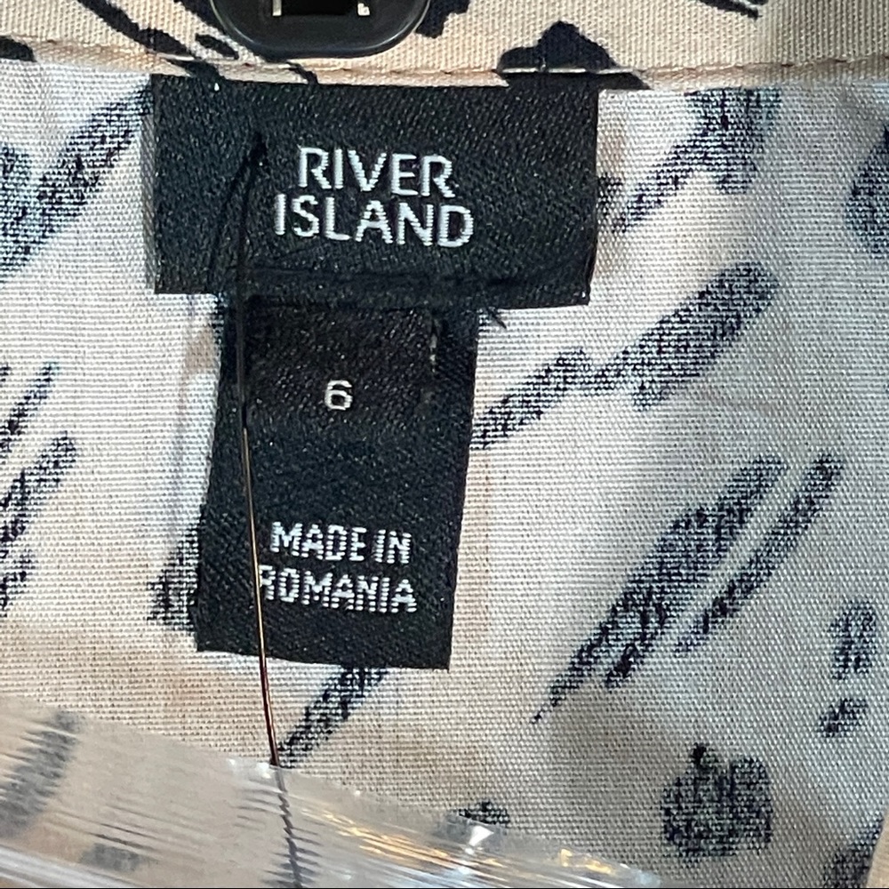 River Island Beige short sleeve animal print shirt midi dress Cream Size UK6 US2 - Picture 3 of 10